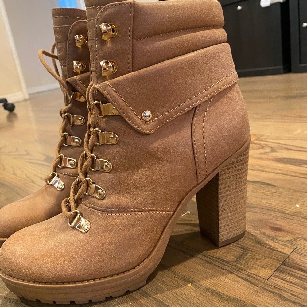 Guess Genja Womens Heeled Hiker Bootie